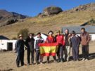 Almudi.org - Con la bandera espa�ola en Pachachaca