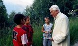 Almudi.org - "La fuerza tranquila de Benedicto XVI"