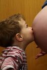 Almudi.org - "Los bebés se desarrollan, no se fabrican"