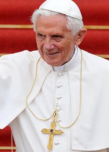 Almudi.org - Benedicto XVI cumple 87 años