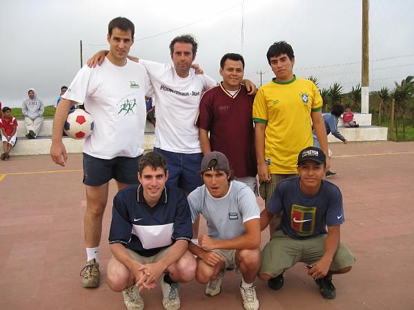 N07G106_20070728_Partidos_y_futbol_espanoles-campeones_60_result