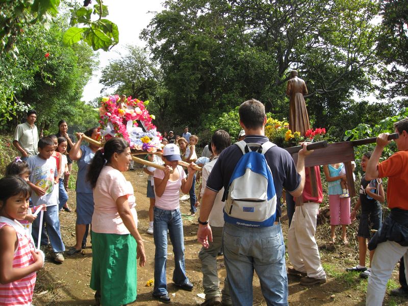 20070722_047_Intronizacion_San_Josemaria_La_Procesion_69_result