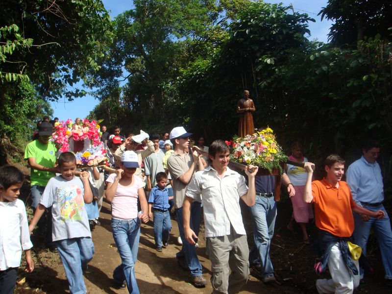 20070722_050_Intronizacion_San_Josemaria_La_Procesion_33_result