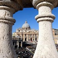 Almudi.org - Francisco - Benedicto: ¿continuidad o ruptura?
