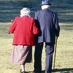 Almudi.org - Por qué hay que cuidar a los ancianos