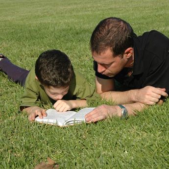 Almudi.org - Cómo ayudar a los hijos a estudiar